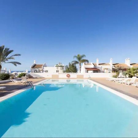 אדחה New Seaview Apartment - Playa Paraiso מראה חיצוני תמונה