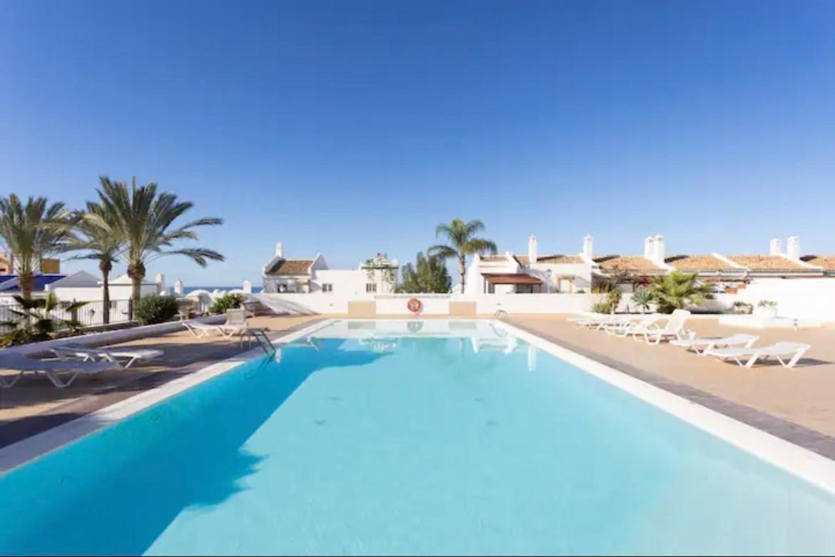 אדחה New Seaview Apartment - Playa Paraiso מראה חיצוני תמונה